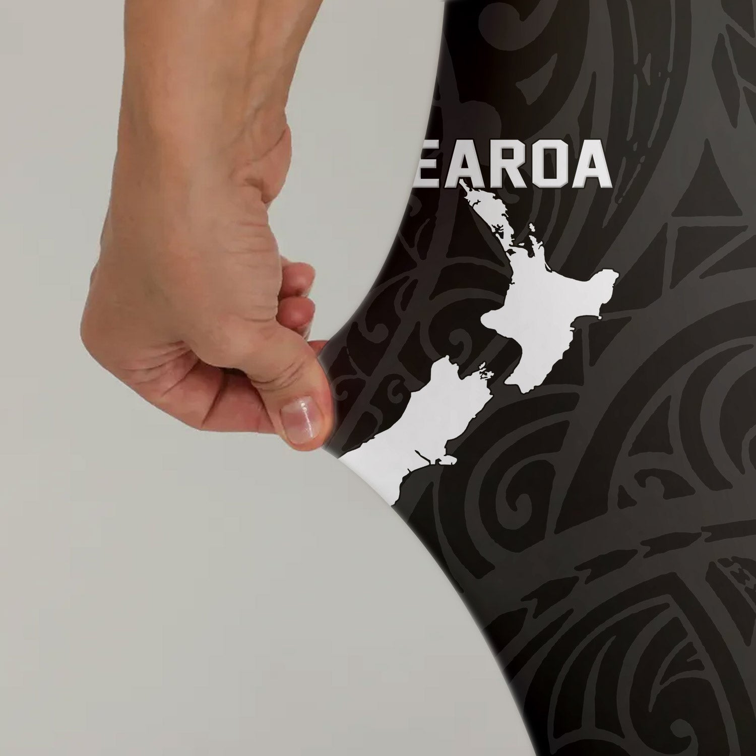 Aotearoa Kiwi Bird Grey Leggings